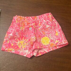 Girls Lilly Pulitzer shorts . Excellent condition. Size 8